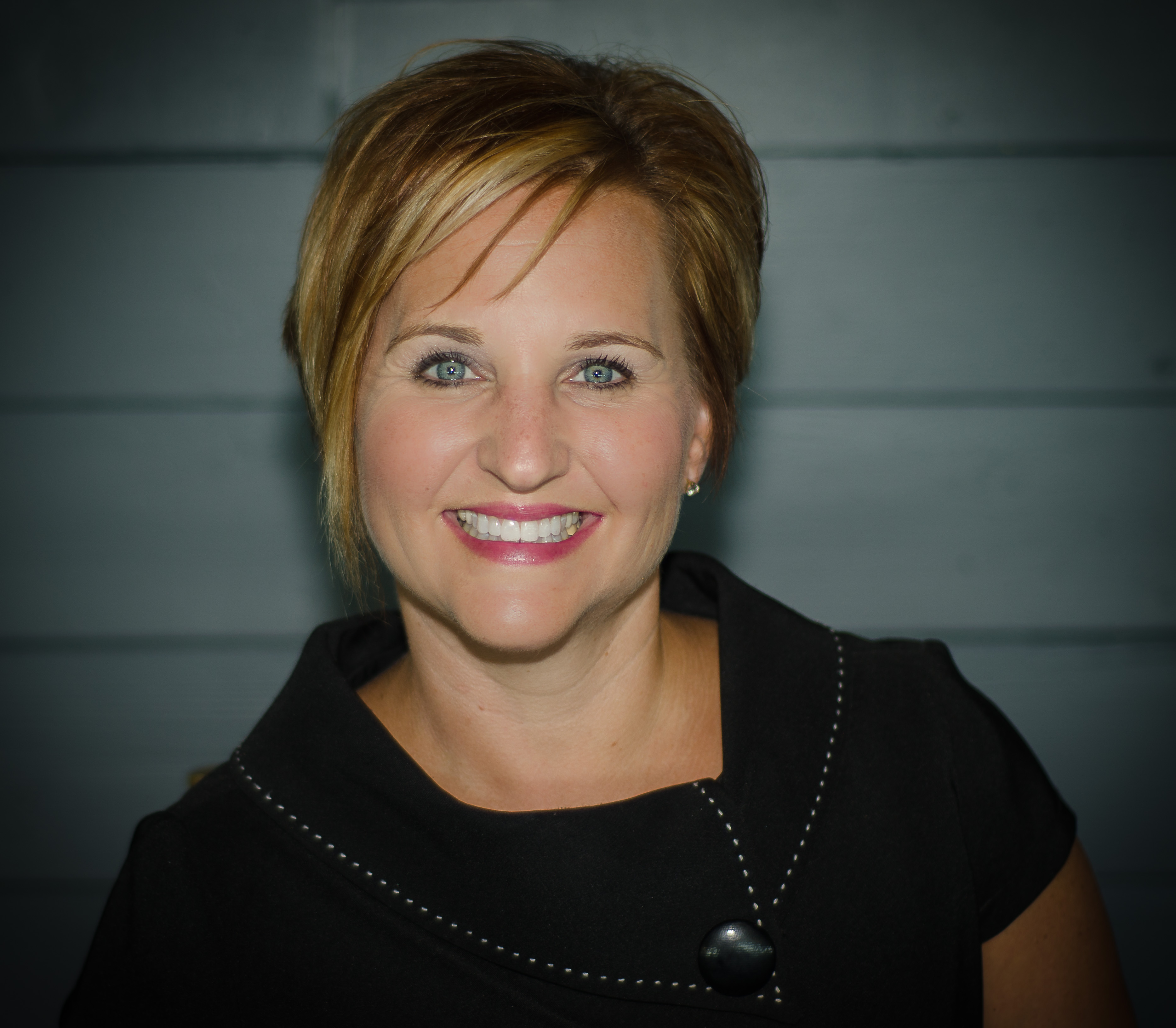 Julie Hribar